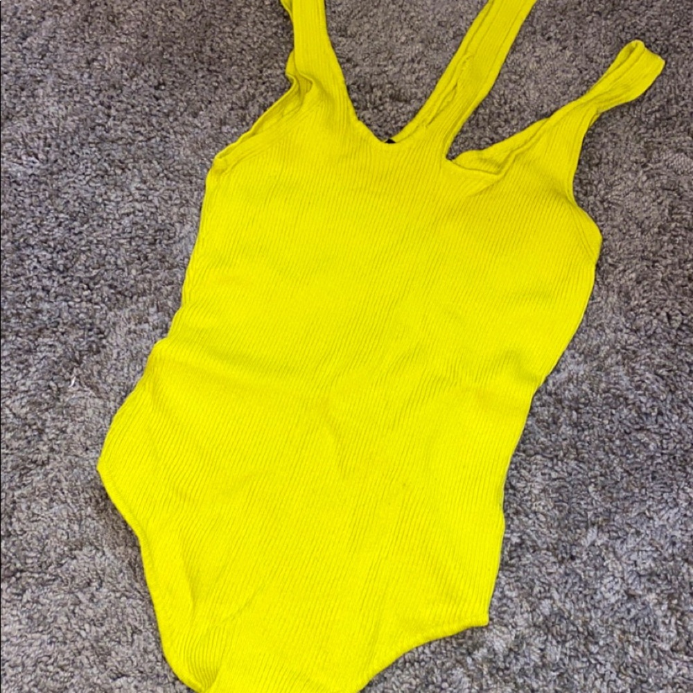 Trendy Forever 21 Bodysuit